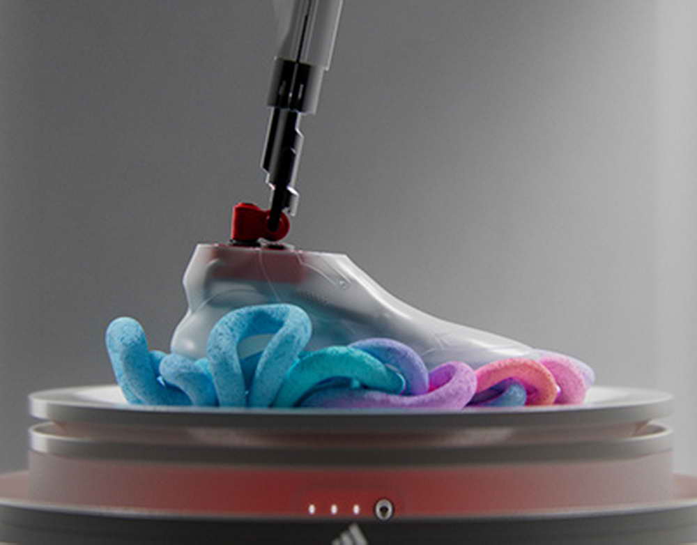 Источник: ПСЖ предложит Баварии 100 миллионов евро за Олисе